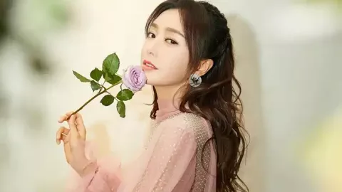 玉兰花开君再来